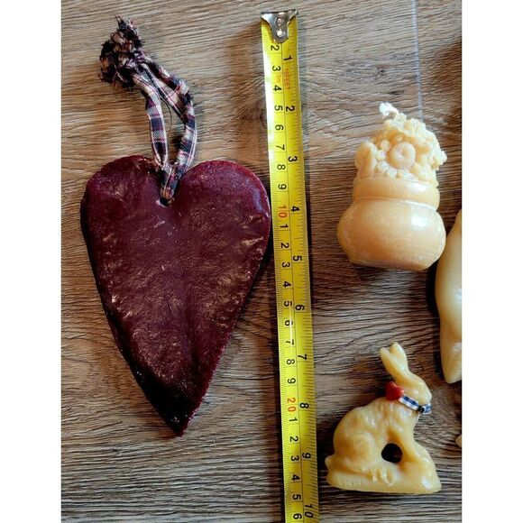 Primitive Americana wax homedecor figurine lot heart bunny Pooh sunflower bundle - Picture 11 of 11